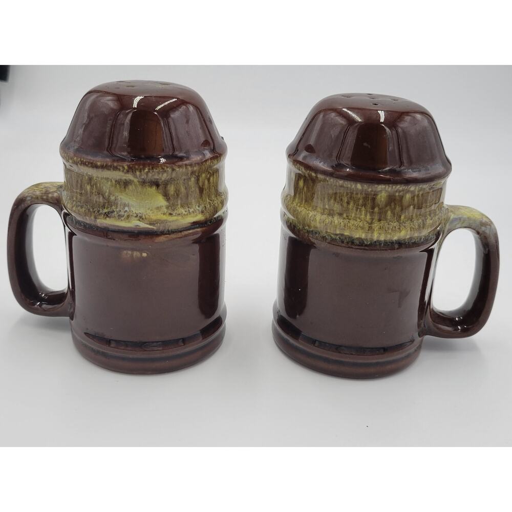 Kitchen Accessory 5” Brown Glazed Ceramic Salt and Pepper Shakers Set Stoppers